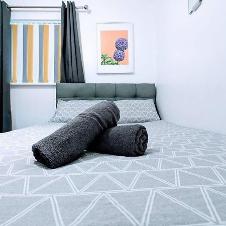 Apartamento City Centre Comfort Northampton Exterior foto