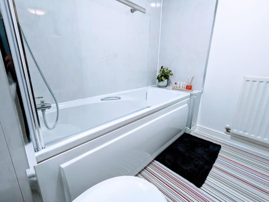 Apartamento City Centre Comfort Northampton Exterior foto